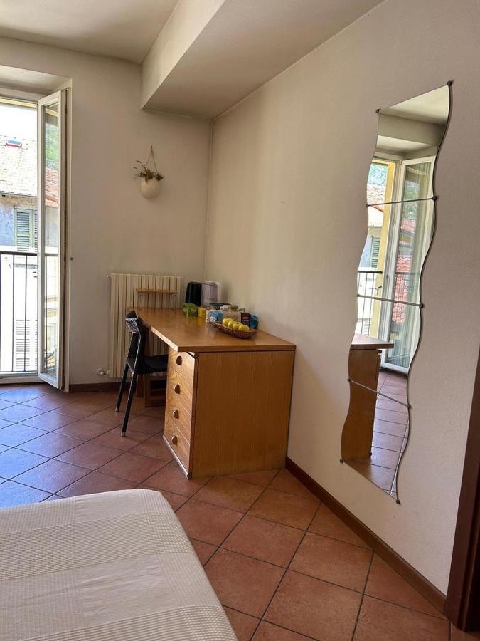 Lecco Only Females Guest House ภายนอก รูปภาพ